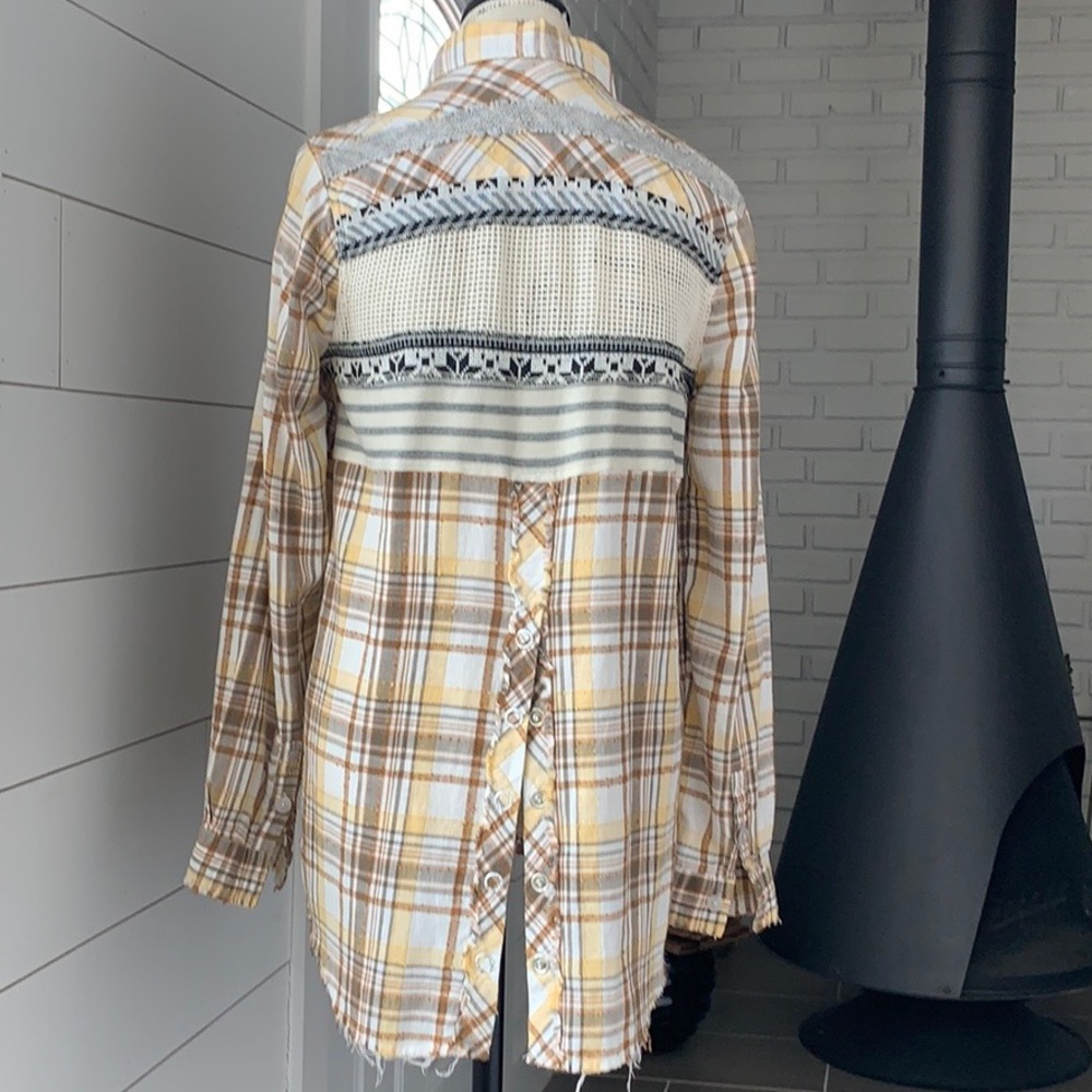 Free People shirt - Picture 5 of 6